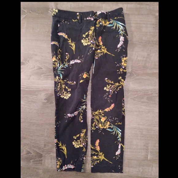 Worthington Pants - Worthington women’s dress pants, floral pattern, black, size 4